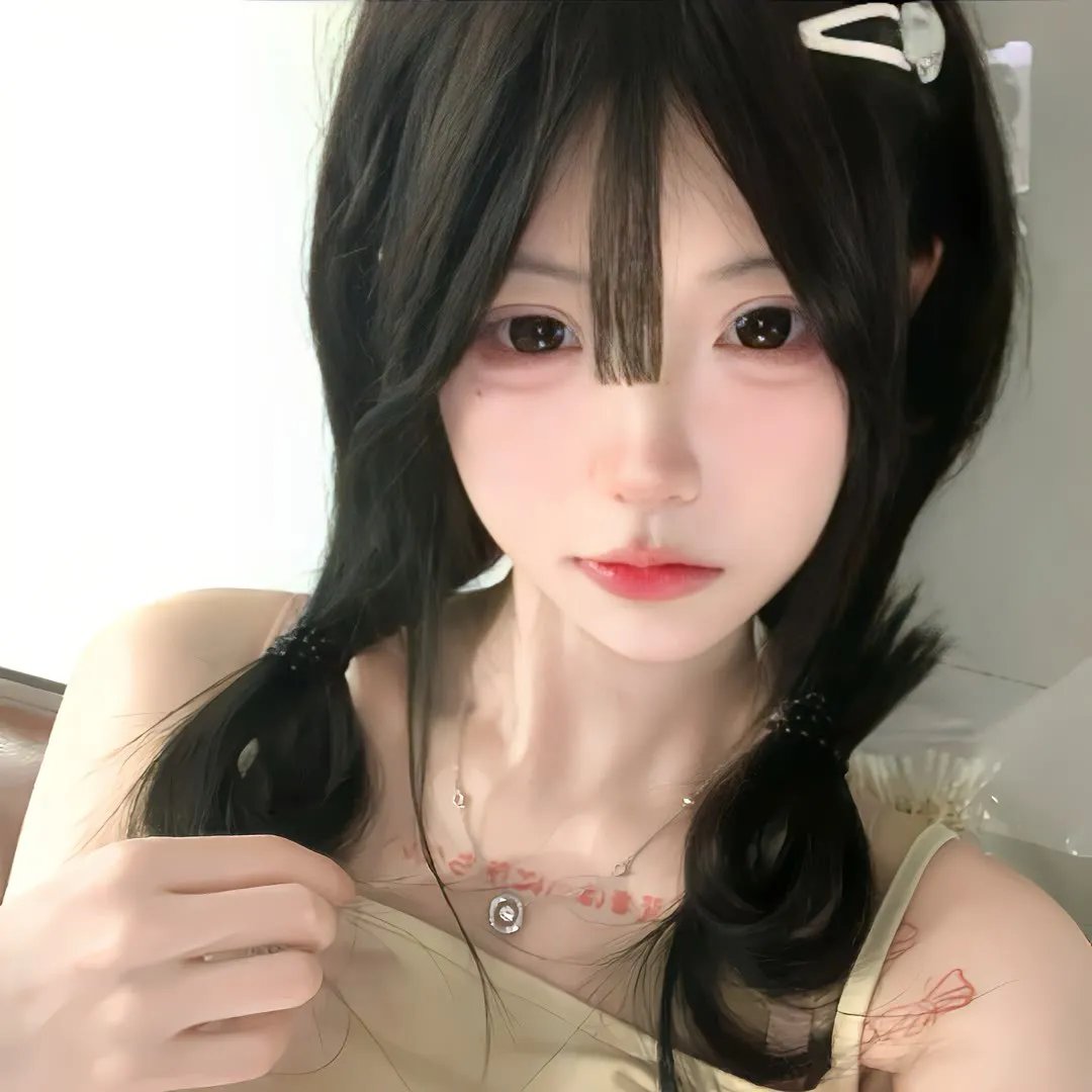 屏风美人